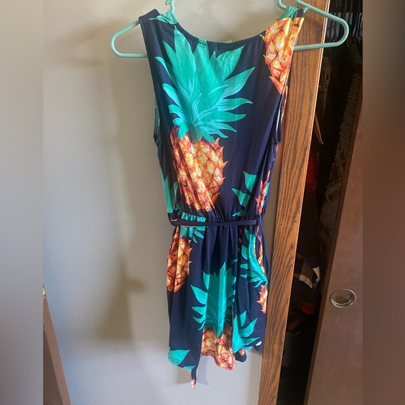 Pinapple romper‎ from boutique - Picture 2 of 3